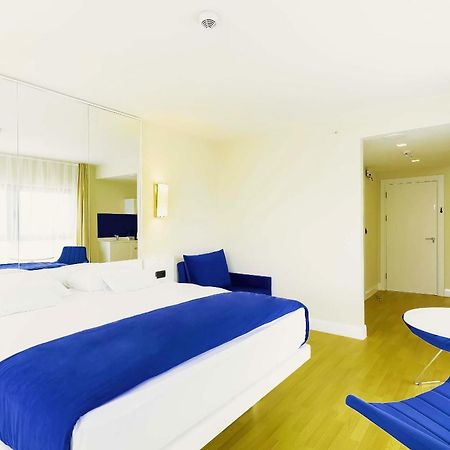 Black Sea Apartment In Orbi City Batumi Luaran gambar