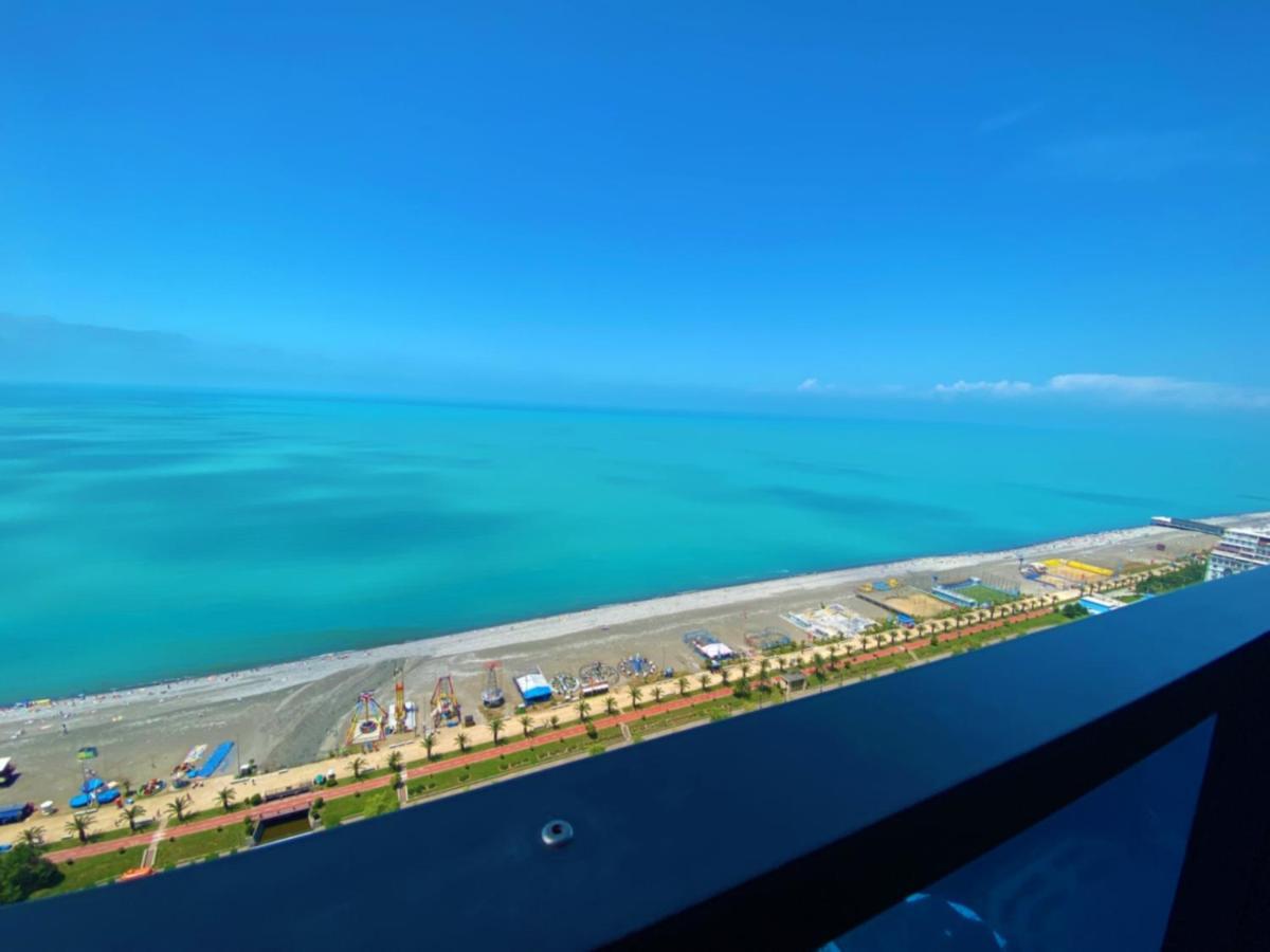 Black Sea Apartment In Orbi City Batumi Luaran gambar