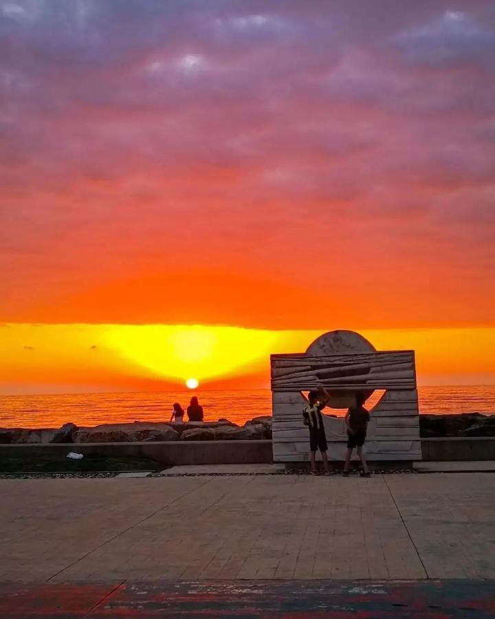 Black Sea Apartment In Orbi City Batumi Luaran gambar