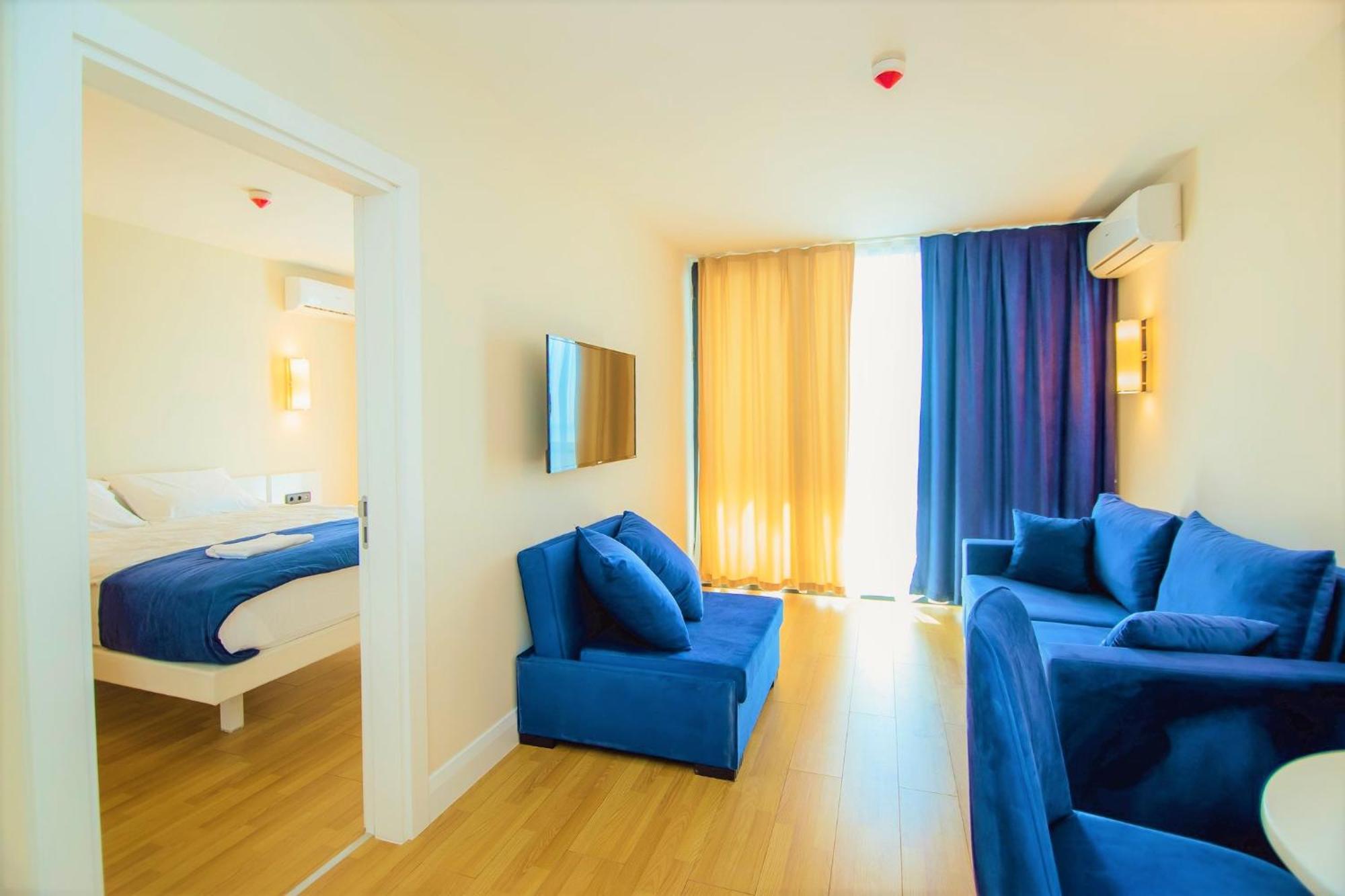Black Sea Apartment In Orbi City Batumi Luaran gambar